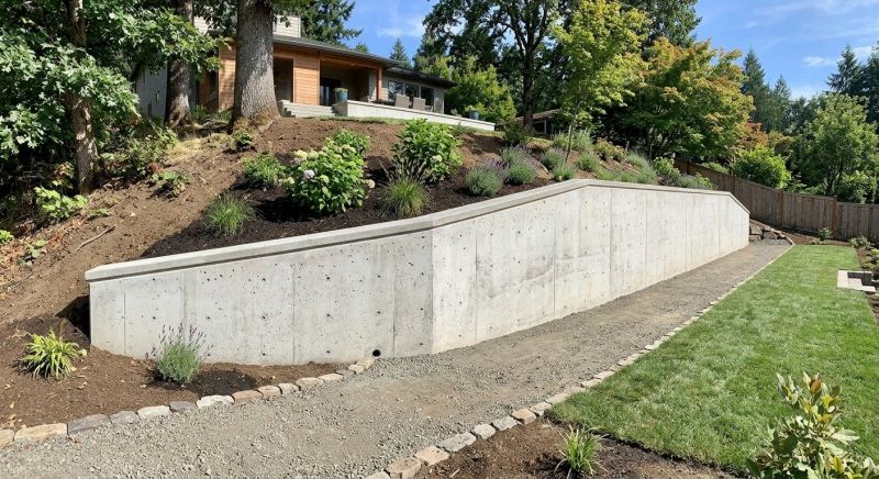Retaining Wall Installation in Daytona Beach, FL