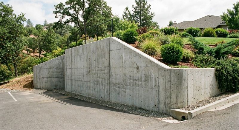 Retaining Wall Installation in Lakeland, FL