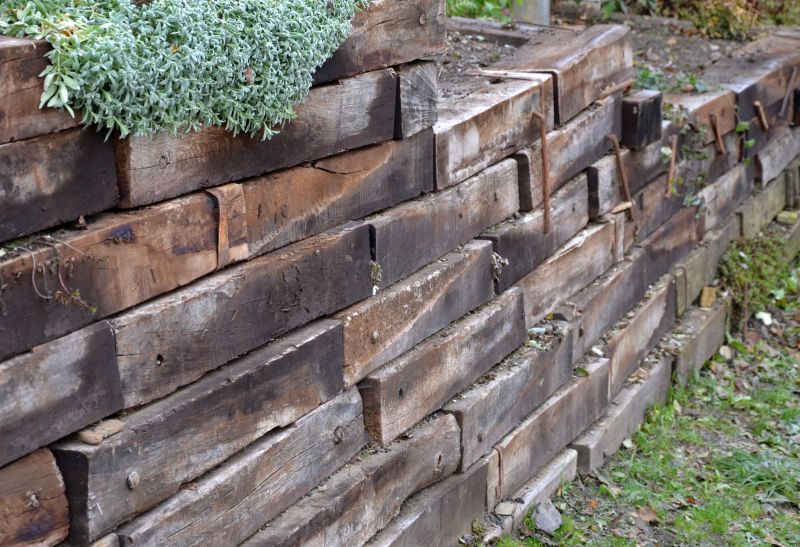 Retention Wall Installation in Daytona Beach, FL